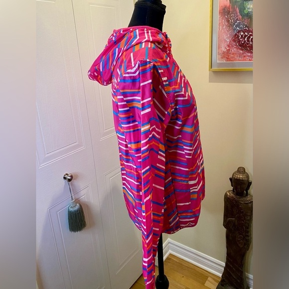 NWOT/ The North Face Girls  Hoodie Windbreaker Multi Color pink EUC 🌬️🩷 - Picture 8 of 13